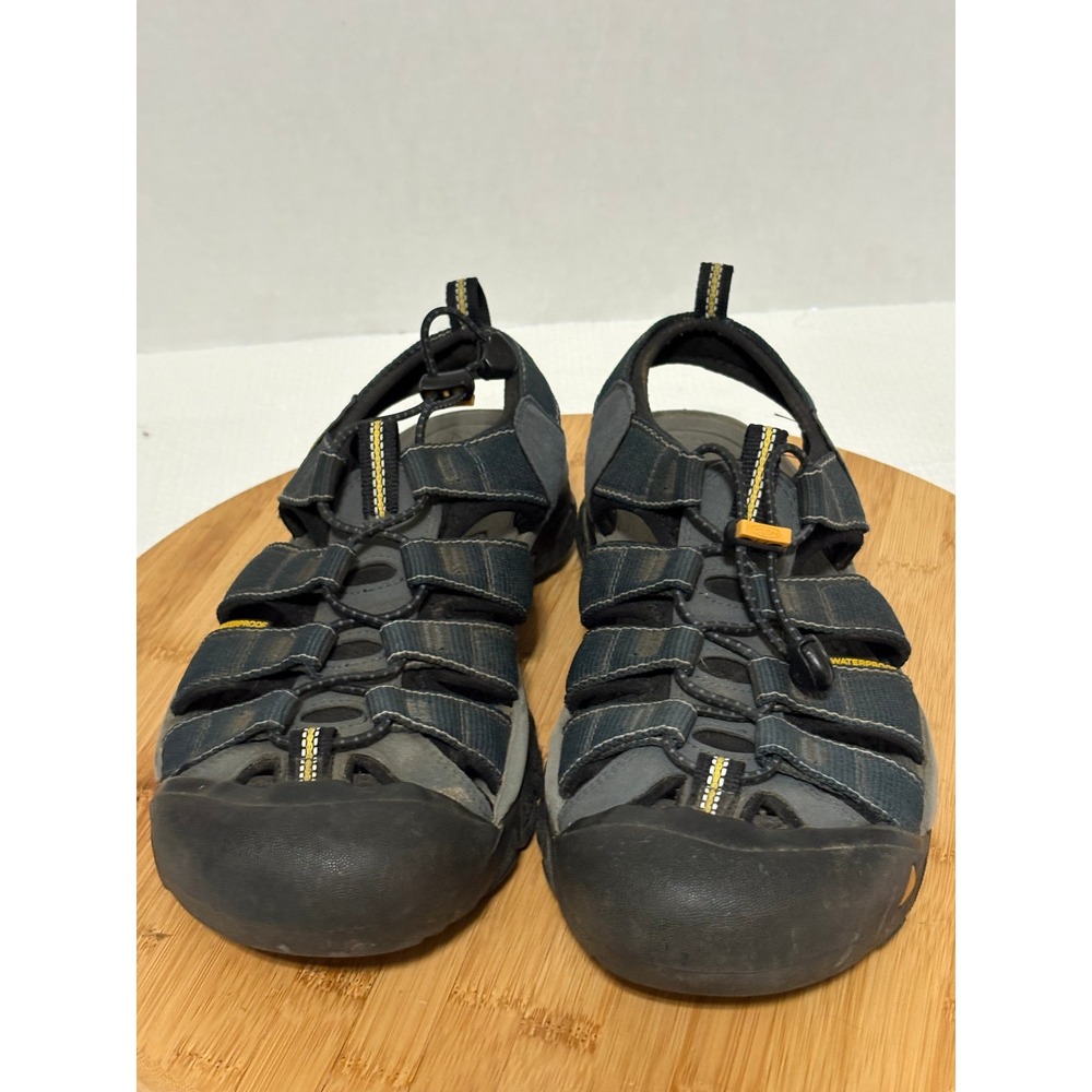 KEEN Newport H2 Mens 9.5 Navy Blue Gray Waterproof Hiking Sport Sandals 1001938